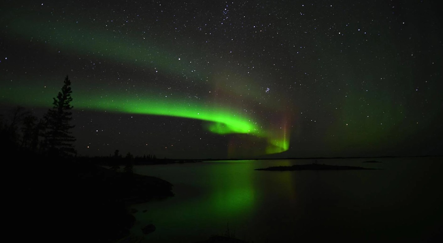 Aurora Package_Gord_Yellowknife_Aurora_1